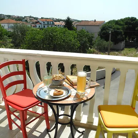 Ines 公寓 耶泽拉