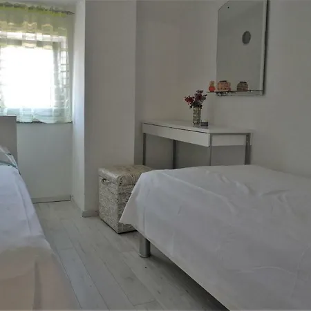 Ines Apartment *